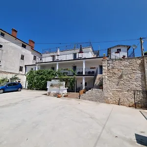 Appartamento Residenz Labinci - Einzeln Haus Casa Rustica, Kaštelir
